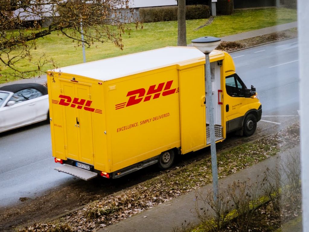 DHL suspends Irish deliveries