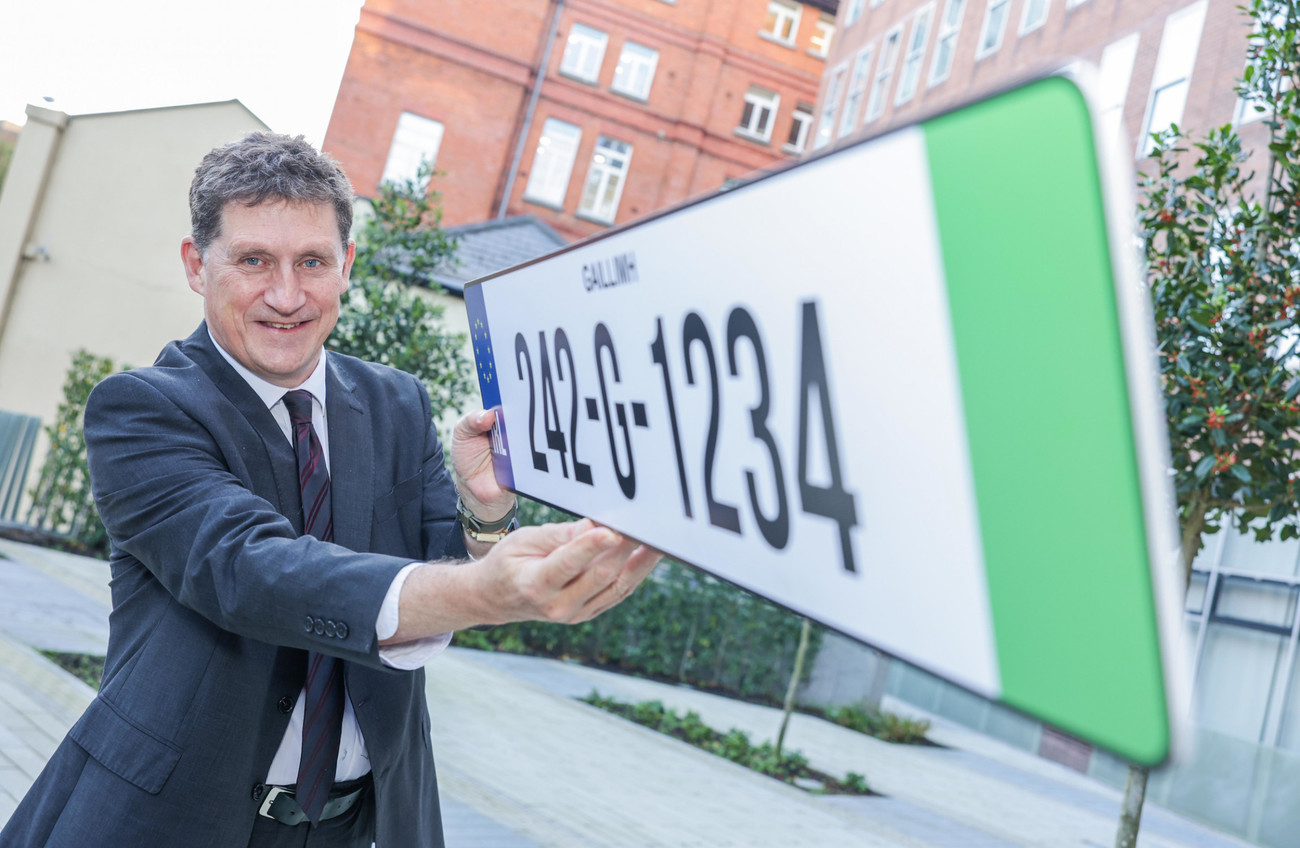 Green “Flash” License Plates for Zero Emission Vehicles: What It Means for Ireland’s Roads