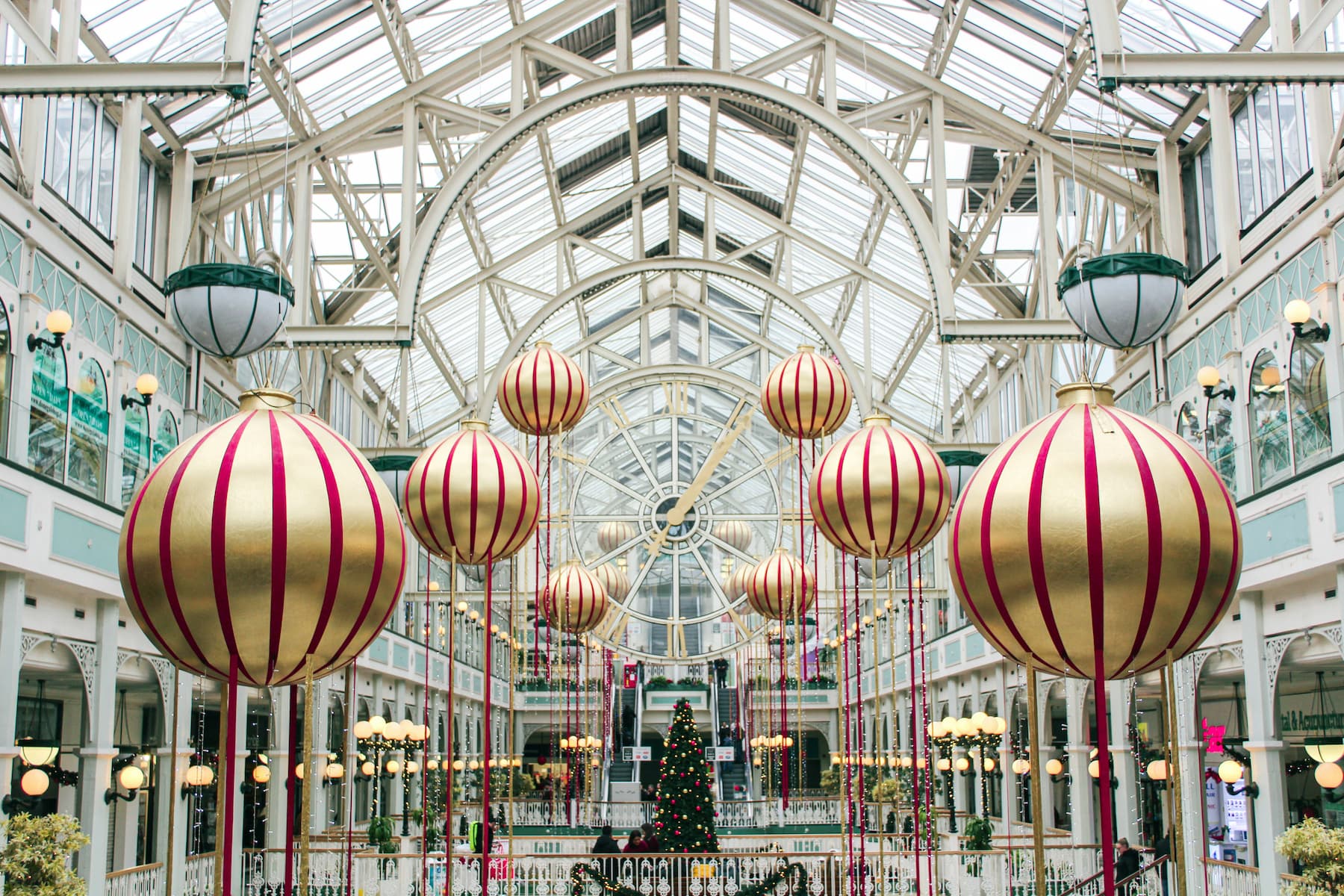 No, the Christmas Lights Are Not Being Lit on Grafton Street Tonight